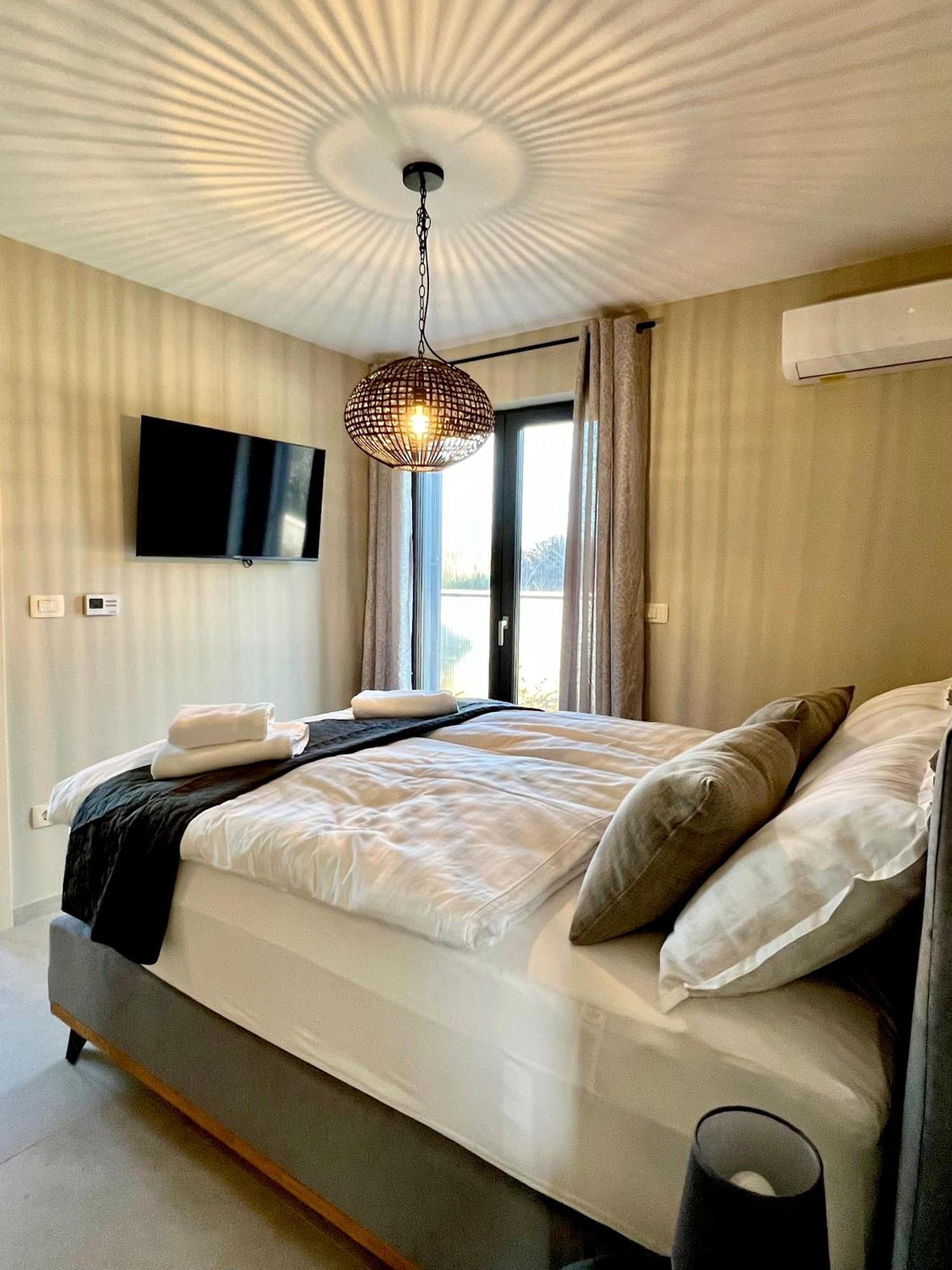 Villa Maslinik Kaštelir Exteriér fotografie